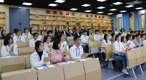 青岛职业技术学院：举办“青马润初心”读书分享会